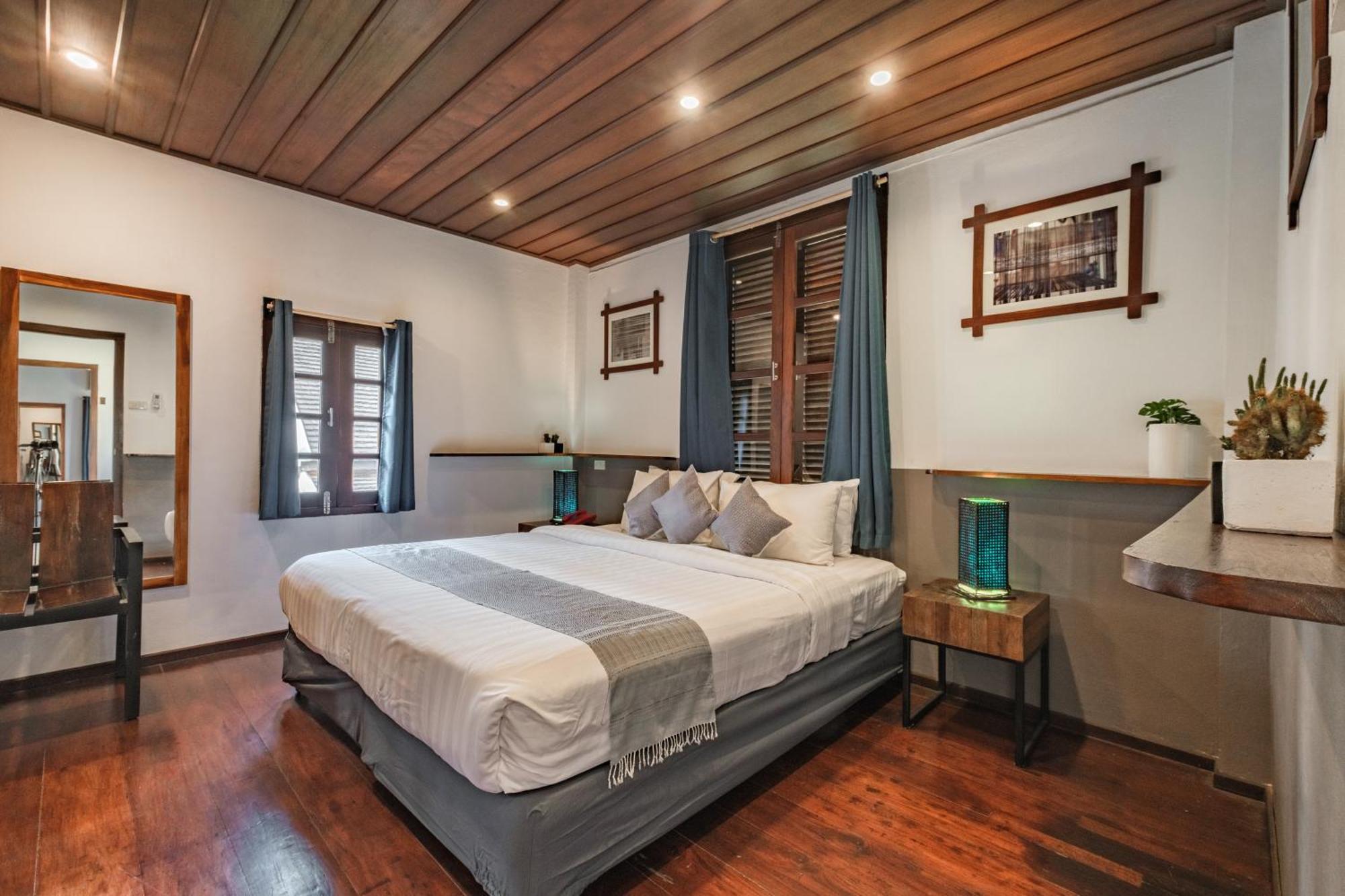 Sanctuary Hotel Luang Prabang Exterior foto